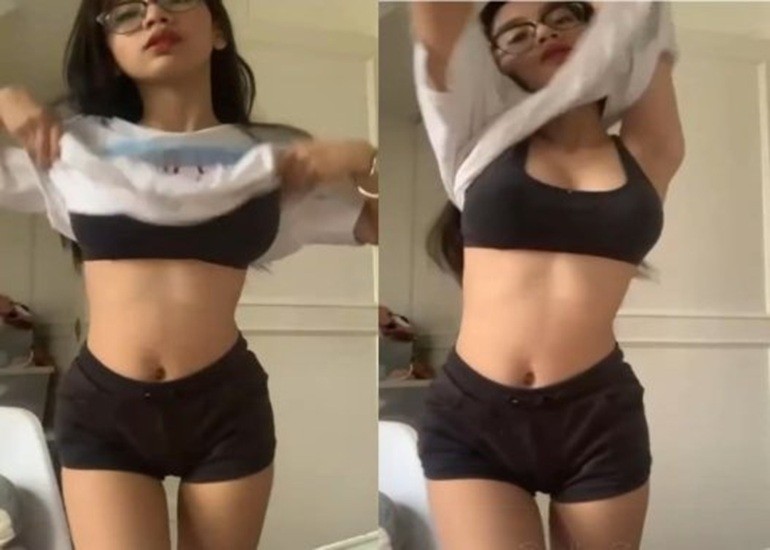 Cuộc Yêu Bốc Lửa Của Hot Girl Ngực Khủng Ngập Tràn Đê Mê