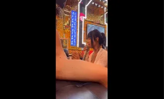 Đi karaoke thế này thì sướng nửa cuộc đời