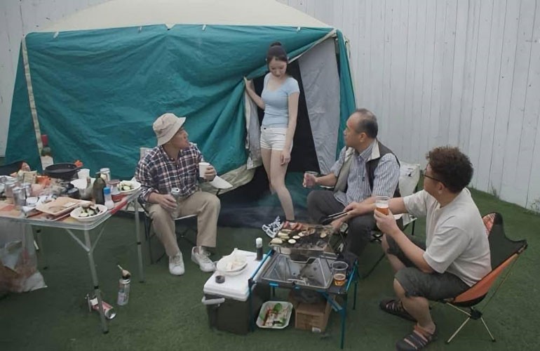 JUQ-934 Em Rio Asahi Đi Cắm Trại Với Hàng Xóm Và Cái Kết